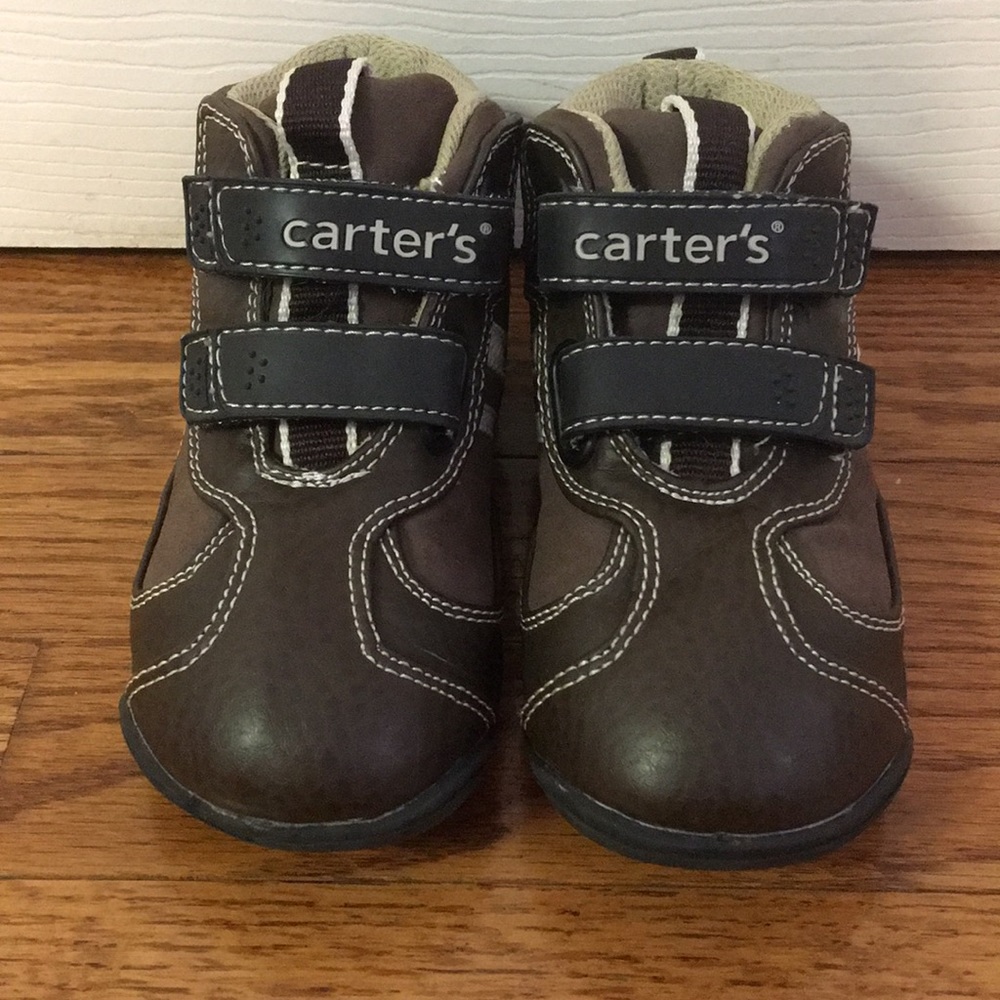 Carter’s Velcro brown boots size 9M
